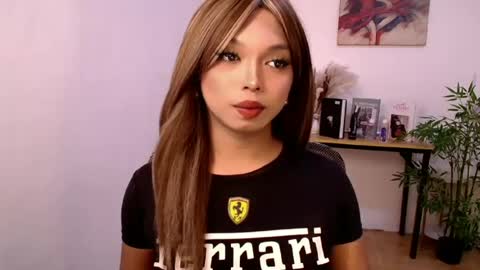 CALL ME LIANNA online show from 29, 5, 2026