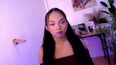 CALL ME LIANNA online show from 8, 7, 2026