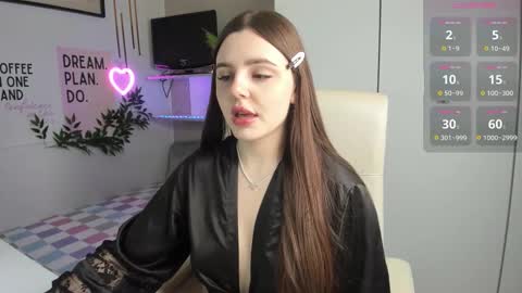 Snapshot of liawoow chatting on 13, 10, 2025 Lia online show from 13, 10, 2025