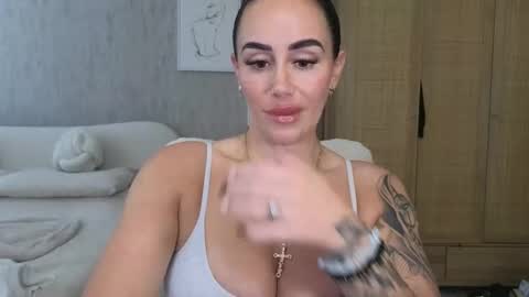Snapshot of libbyloveheartx chatting on 2, 10, 2025 Libby online show from 2, 10, 2025