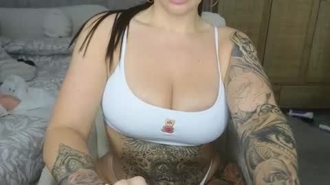 Snapshot of libbyloveheartx chatting on 16, 10, 2025 Libby online show from 16, 10, 2025