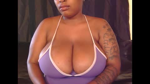 lickabletash98 online show from 18, 12, 2024