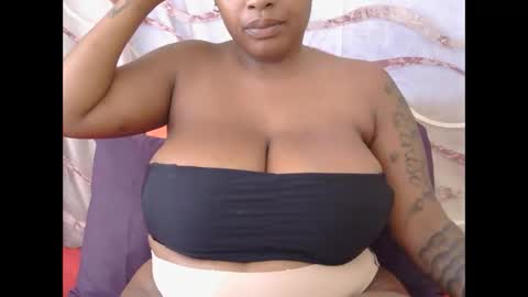 lickabletash98 online show from 4, 2, 2025