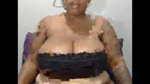 lickabletash98 online show from 6, 2, 2025