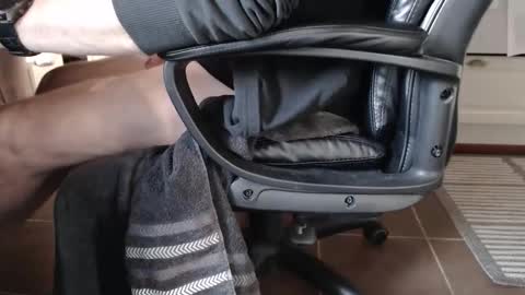 lickerxx46 online show from 13, 4, 2026