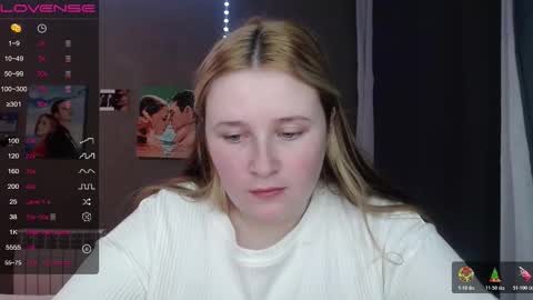 light_lunaa online show from 7, 11, 2025
