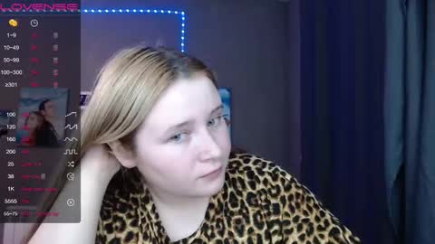 light_lunaa online show from 20, 11, 2025