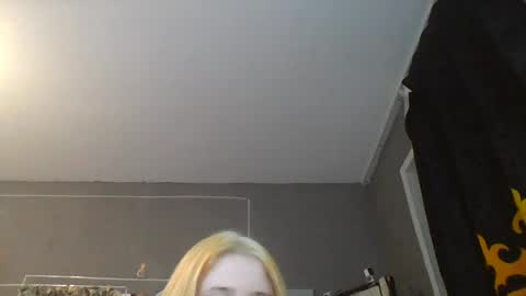 light_lunaa online show from 26, 6, 2026