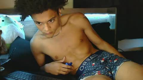 lightskinwithgirth online show from 26, 5, 2026
