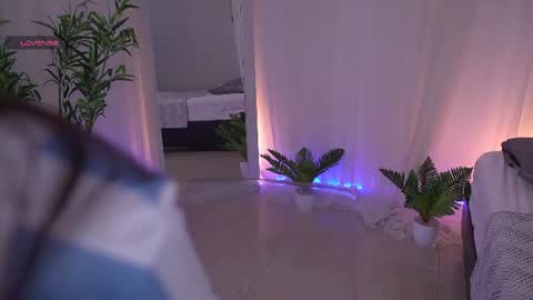 Lia Sweet online show from 15, 7, 2026