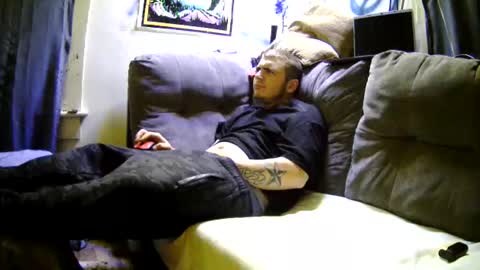 Snapshot of liiilbabyyy chatting on 17, 12, 2025 liiilbabyyy online show from 17, 12, 2025