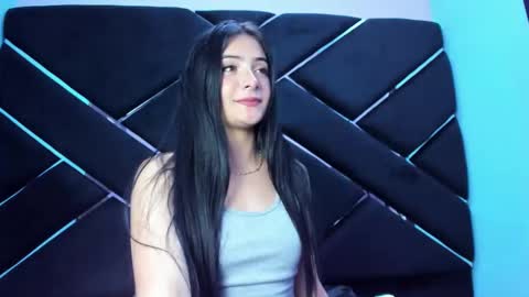 Snapshot of liinzy_rouse chatting on 22, 2, 2026 Brittany online show from 22, 2, 2026