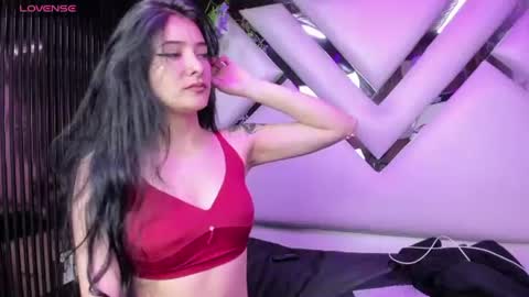 Snapshot of liinzy_rouse chatting on 28, 7, 2026 Brittany online show from 28, 7, 2026