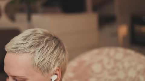 likaaberry online show from 9, 11, 2025