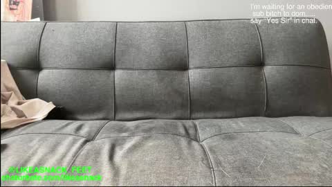 Snapshot of likeasnack chatting on 1, 11, 2025 likeasnack online show from 1, 11, 2025