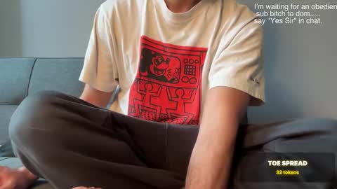 Snapshot of likeasnack chatting on 9, 11, 2025 likeasnack online show from 9, 11, 2025