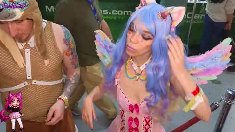 Snapshot of likemyashe chatting on 25, 10, 2025 LikeMyAshe online show from 25, 10, 2025