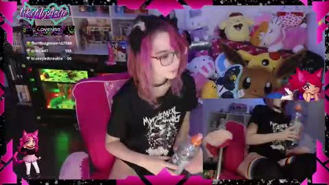 Snapshot of likemyashe chatting on 17, 11, 2025 LikeMyAshe online show from 17, 11, 2025