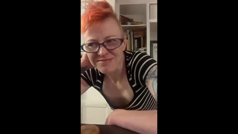 Snapshot of likesthepain chatting on 29, 3, 2026 Likes the Pain UK online show from 29, 3, 2026