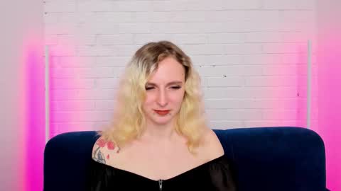 Snapshot of likilip chatting on 2, 11, 2025 likilip online show from 2, 11, 2025