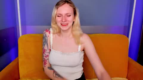 Snapshot of likilip chatting on 12, 11, 2025 likilip online show from 12, 11, 2025