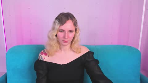 Snapshot of likilip chatting on 26, 11, 2025 likilip online show from 26, 11, 2025