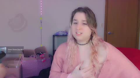 Snapshot of lil_alison_heart chatting on 23, 12, 2024 Lil Alison Heart online show from 23, 12, 2024