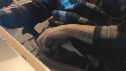 Snapshot of lil_j_ chatting on 15, 1, 2026 lil_j_ online show from 15, 1, 2026