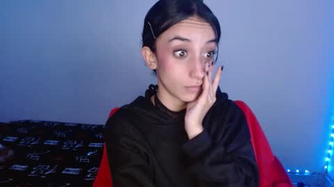 Snapshot of lil_lisaa chatting on 6, 3, 2025 Lisaa online show from 6, 3, 2025