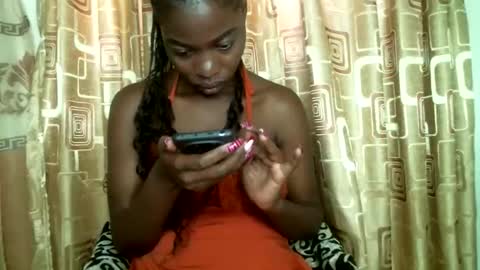 Snapshot of lil_paula chatting on 28, 3, 2026 serenity online show from 28, 3, 2026