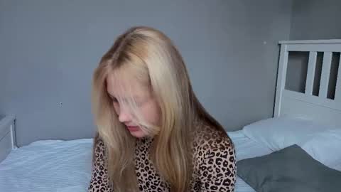 Emma online show from 1, 11, 2025