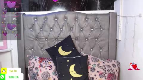   online show from 15, 11, 2025