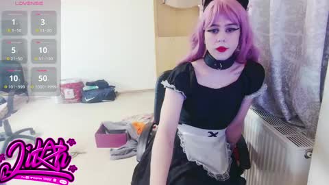 lilah_ts online show from 7, 2, 2025