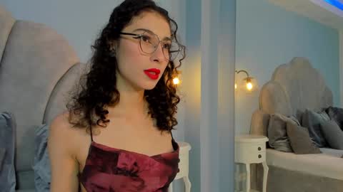 Lilah online show from 2, 1, 2025