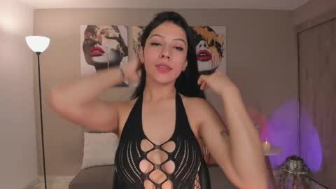 Lila West online show from 9, 5, 2026