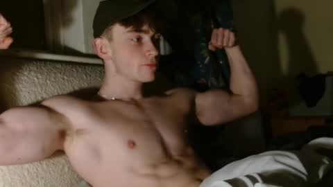 lilbearxxxx online show from 16, 2, 2025