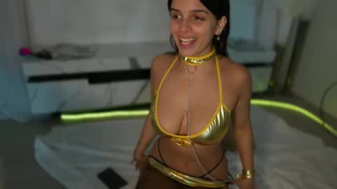 Rebecca online show from 9, 10, 2025