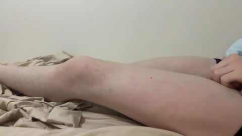 lilbenny05 online show from 4, 2, 2025