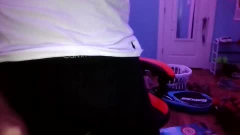 lilcruz31 online show from 18, 5, 2026