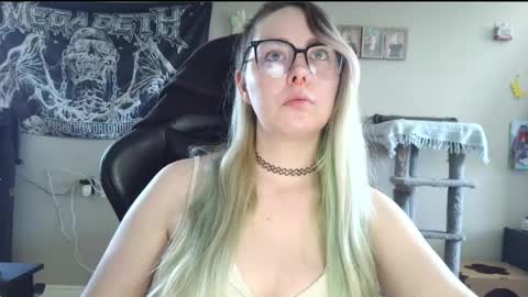 emily ryanson online show from 22, 4, 2026