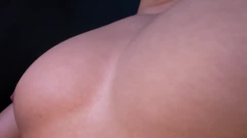 Snapshot of lilhotnando chatting on 18, 9, 2025 Fernando online show from 18, 9, 2025