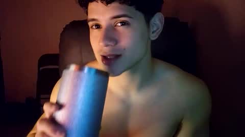 Snapshot of lilhotnando chatting on 26, 10, 2025 Fernando online show from 26, 10, 2025