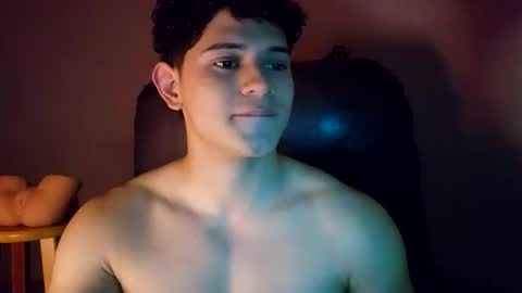 Snapshot of lilhotnando chatting on 12, 11, 2025 Fernando online show from 12, 11, 2025