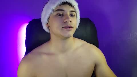 Snapshot of lilhotnando chatting on 22, 12, 2025 Fernando online show from 22, 12, 2025