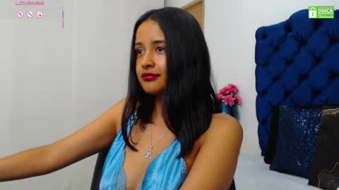 Lili online show from 10, 4, 2026