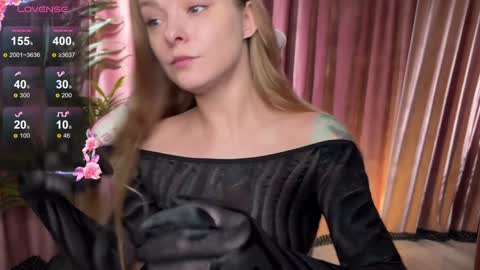 Lili online show from 8, 11, 2025