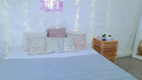 lili_lohan online show from 15, 5, 2026