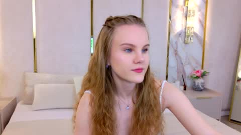 lili_lohan online show from 5, 6, 2026