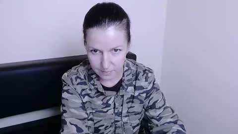 Lili online show from 10, 9, 2025