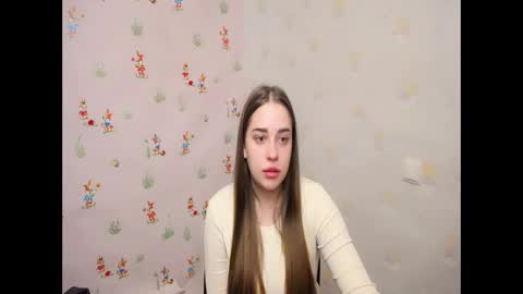 Snapshot of lilianalips chatting on 3, 10, 2025 Liliana online show from 3, 10, 2025